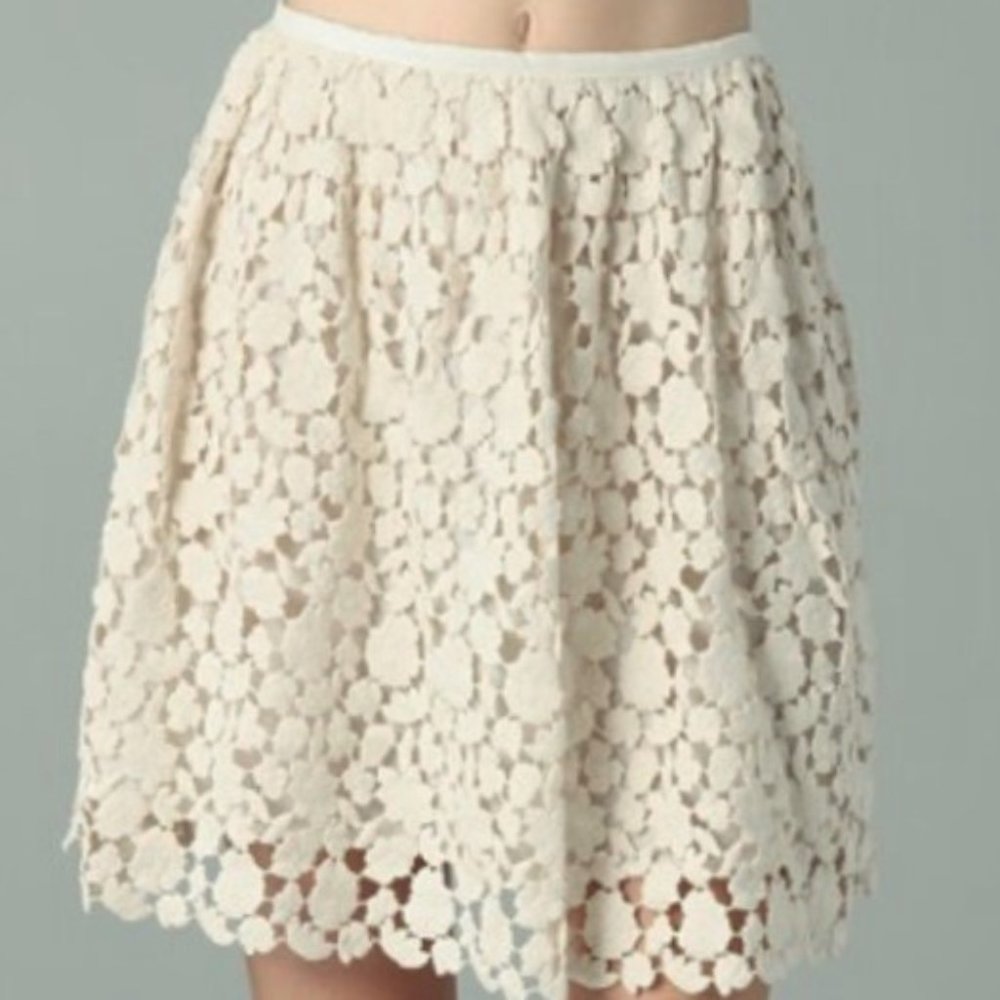 CLUB MONACO NATURAL IVORY COTTON FLORAL CROCHET COQUETTE MINI SKIRT 8 NWT